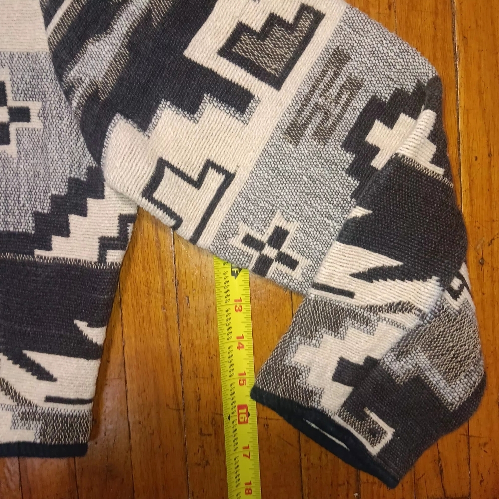Flashback Aztec Patterned Blazer - Picture 6 of 6